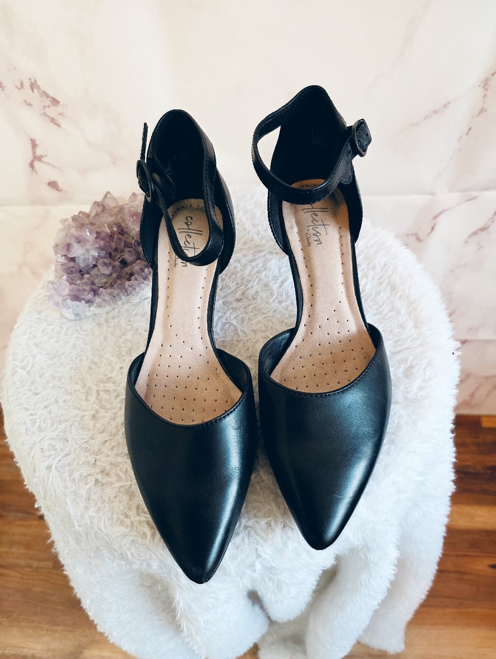 Clarks Collection Black Ankle Strap Heels Size 6.5 Comfort Kitten Heel 1" Work - Picture 4 of 9
